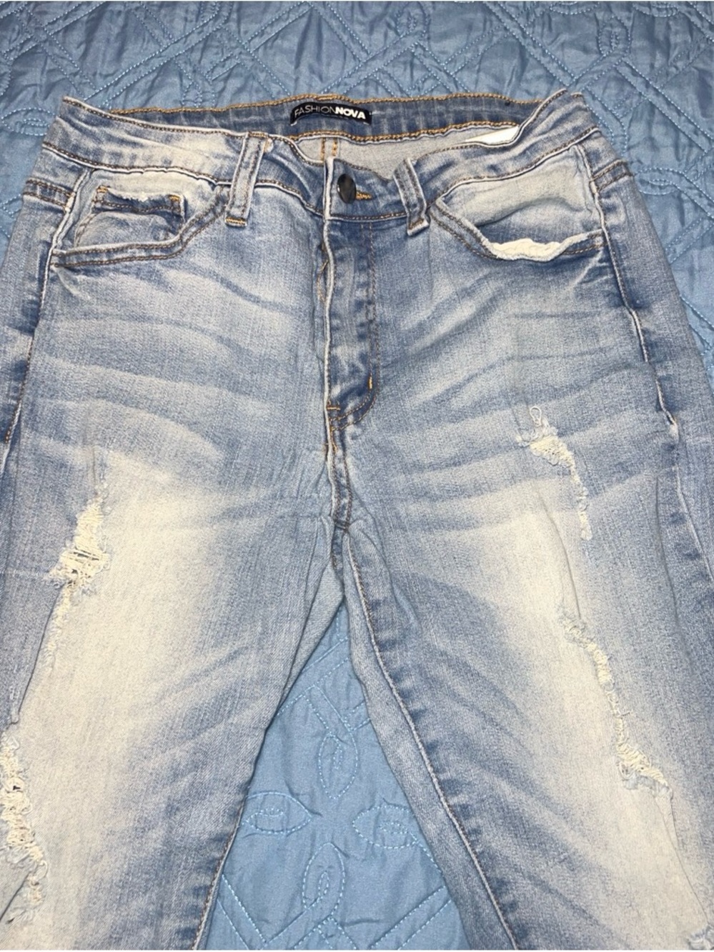 Fashion Nova women’s Faded Light Blue Slim Straight Jeans